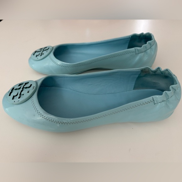 Tory Burch flats size 9 almost new - Picture 2 of 3